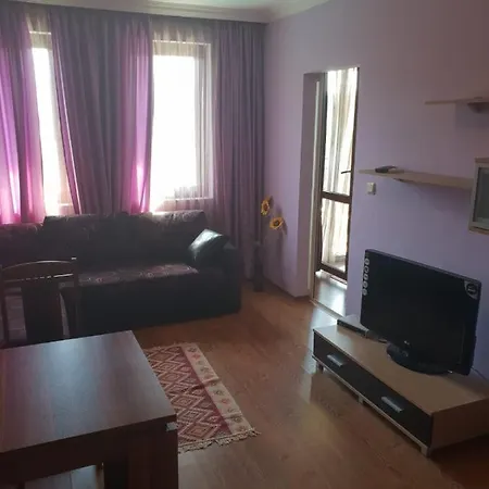 Amphora Apartment *